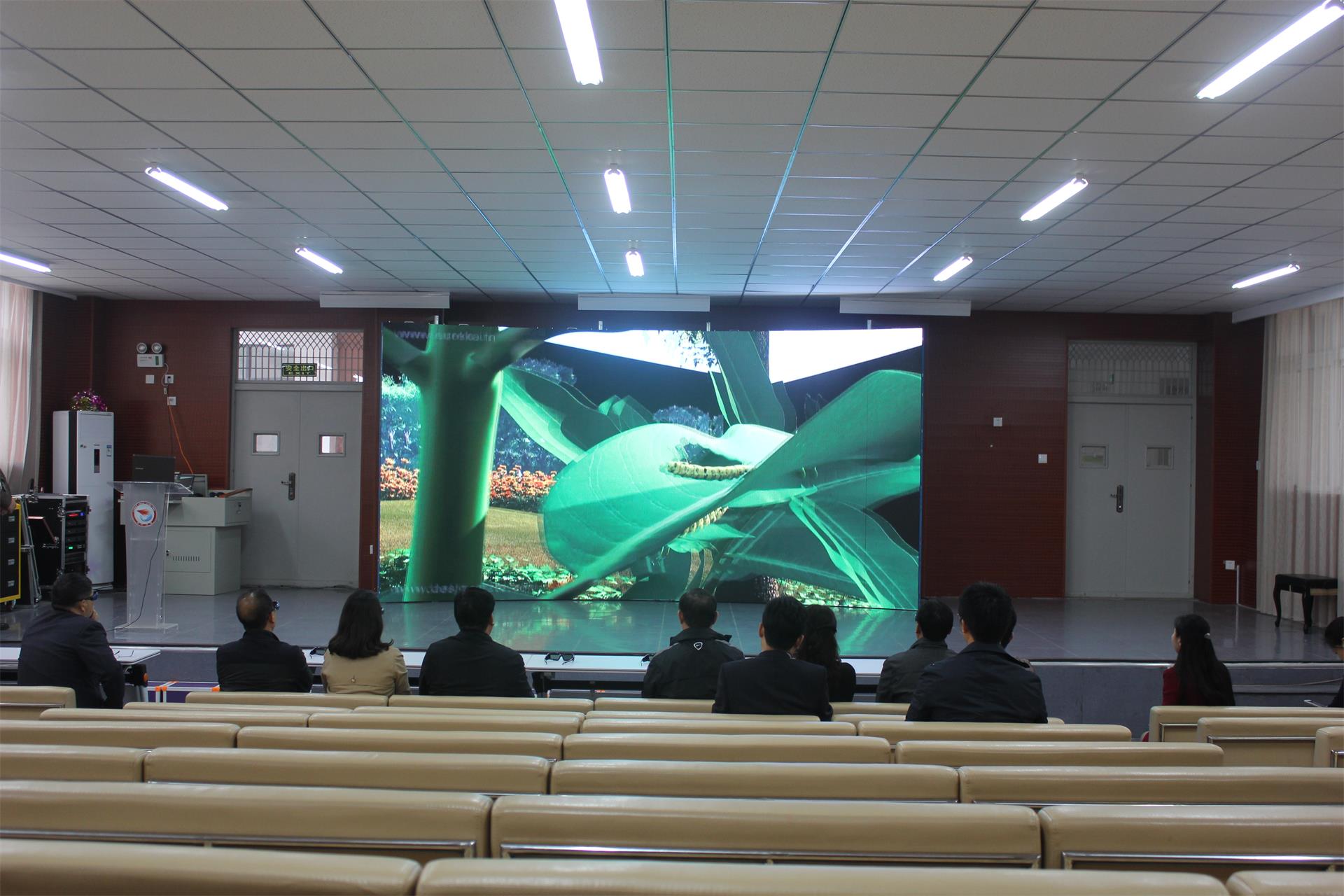 香山小学3D多功能厅